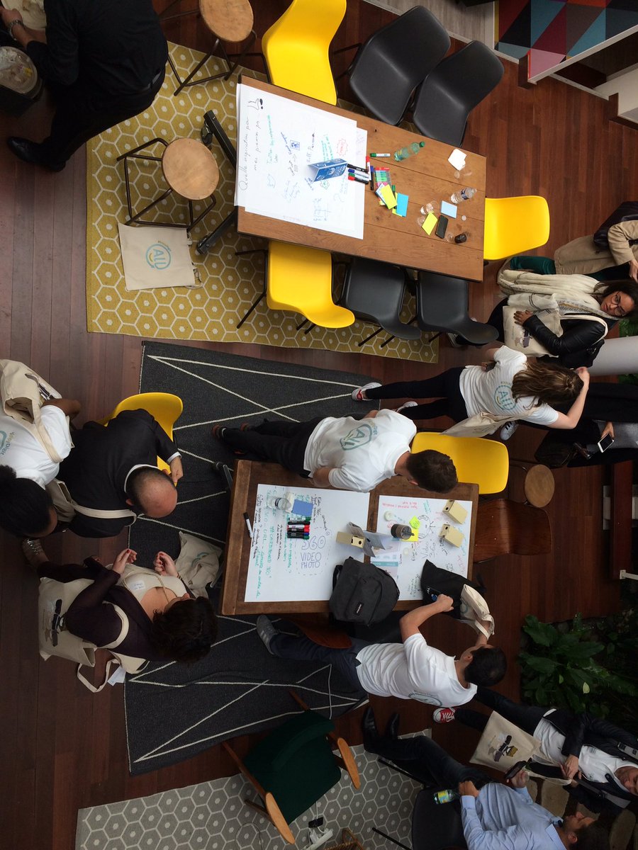 AmandineSmu's tweet photo. Le #BCD6 se finit doucement. On a bien travaillé ! ✌️💪 https://t.co/7IXJqjyQCf