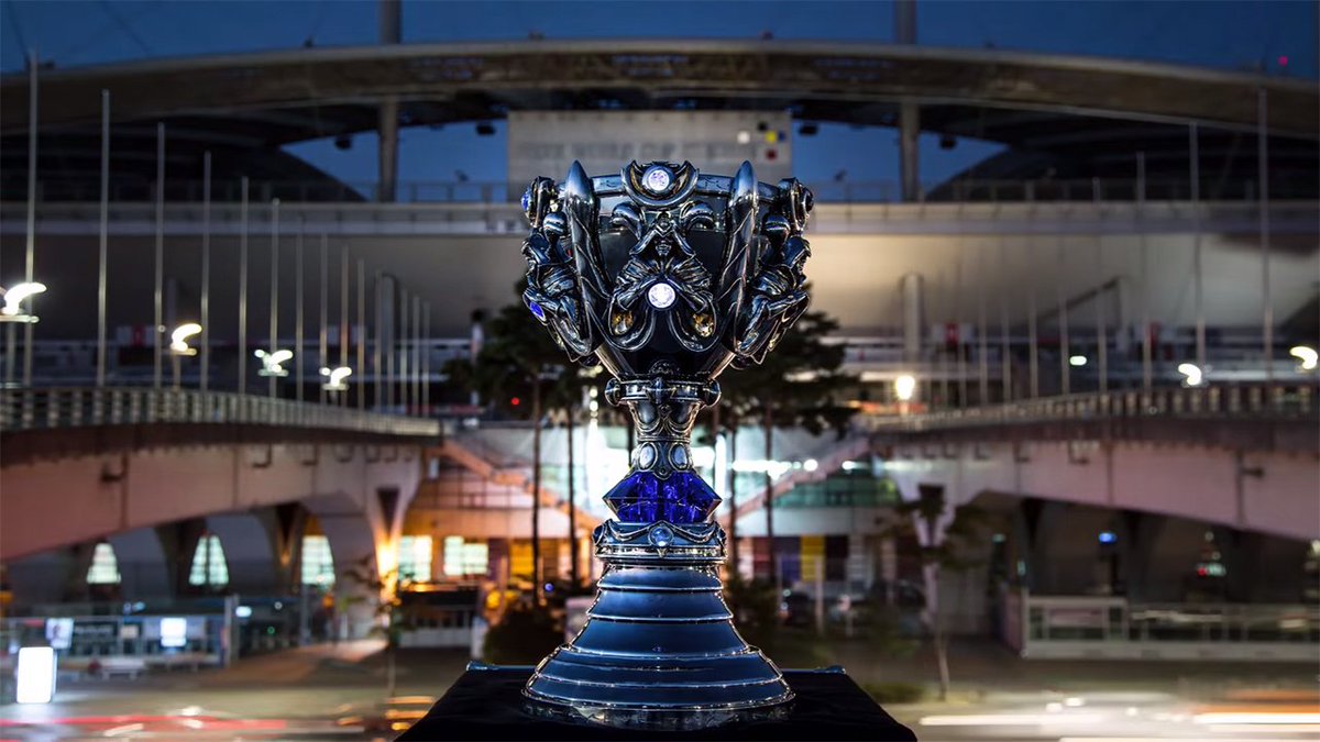 MineskiNews's tweet photo. The 2016 League of Legends World Championship Team Logo Rankings

READ: https://t.co/awbDcMXVXE https://t.co/aoq4C3FlgO