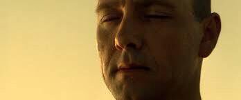 raulcallejone's tweet photo. Hace 21 años se estrenaba #Se7en. Uno de los thrillers más memorables de los últimos años. Grandiosos Pitt, Freeman y Spacey. Joya del cine https://t.co/zrVYtHfCSl