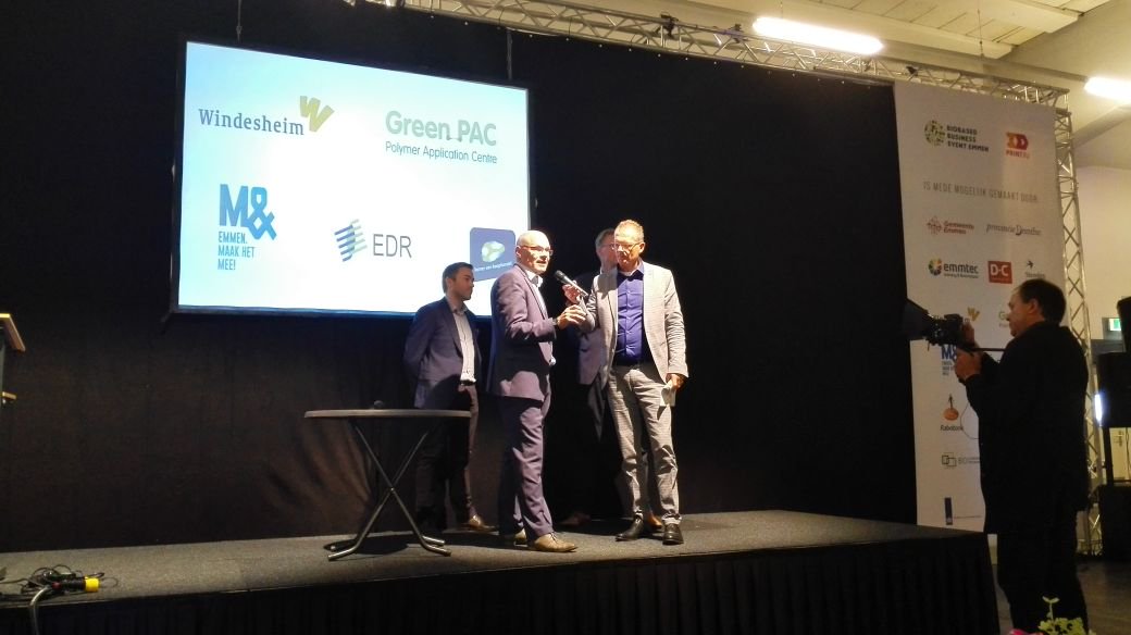 <a href="/BioBTX/">BioBTX</a> <a href="/BBE_Emmen/">BBE Emmen</a> lancering 100% BioPET Product! Wereld primeur!