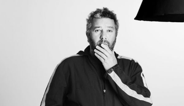 L'odeur du vide ou de la nostalgie heureuse: Philippe Starck lance une collection de parfums et se confie à Stiletto stiletto.fr/interview-perc…