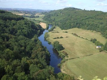 monwalksfest's tweet photo. Around Symonds Yat
Friday 7th October 2016 more walks to book1-9th Oct
https://t.co/37yhqRCCTZ.  @HotelWye @LivingWalesMag @OffasDykePath https://t.co/zsL0w1daUH