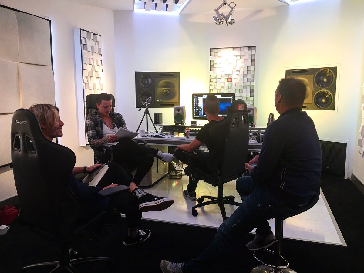 "<a href="/Blasterjaxx/">BLASTERJAXX</a>: A&amp;R meeting with <a href="/SpinninRecords/">Spinnin' Records</a> "