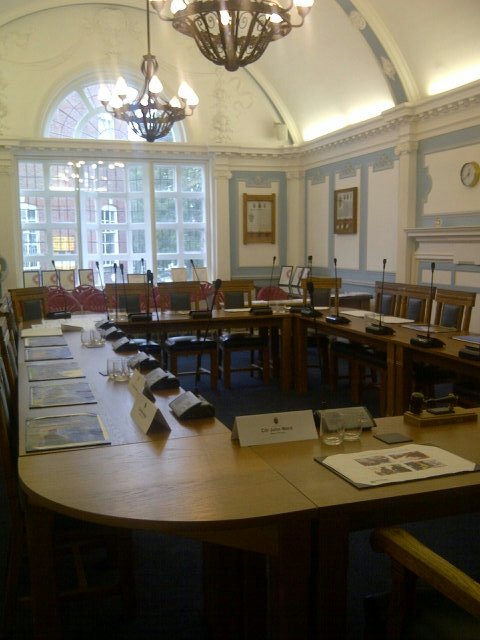 Farnham Town Council meeting tonight at 7pm #farnhamofficial farnham.gov.uk