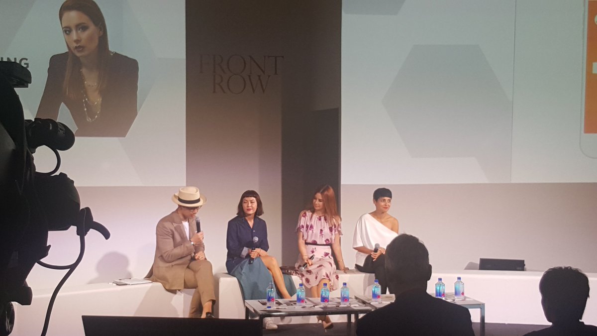 marinabaysands's tweet photo. We've got lovely ladies @AnitaKapoor @vettyking and @itstracyp on the @Buro247sg Trend Talk panel this evening. #FrontRowMBS #TheShoppesMBS https://t.co/nZ4ITAzHmq