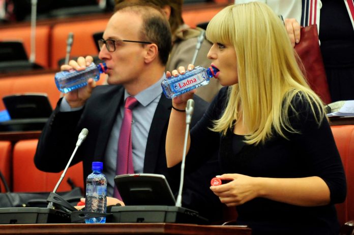 Ð¡Ð¿Ð»Ð¸Ð½Ñ‚ÐµÑ€ on Twitter: "Daniela Rangelova shared this Dani