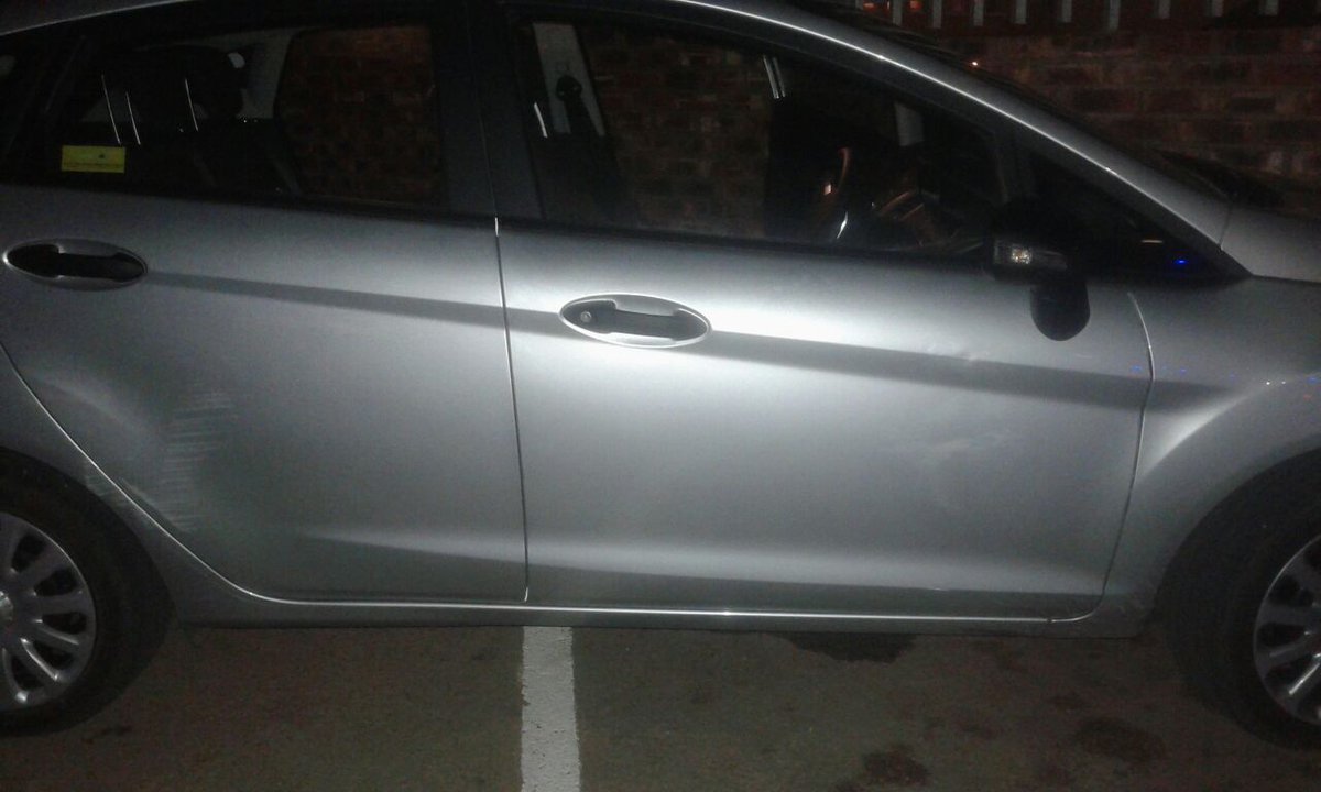 SAPoliceService's tweet photo. #sapsEC Quick thinking & swift action by TRT resulted in the arrest of 5 robbery suspects on 21/9 ME #OpLockdownPE
https://t.co/rPOxCDcvzO https://t.co/L1OhSOL6vC