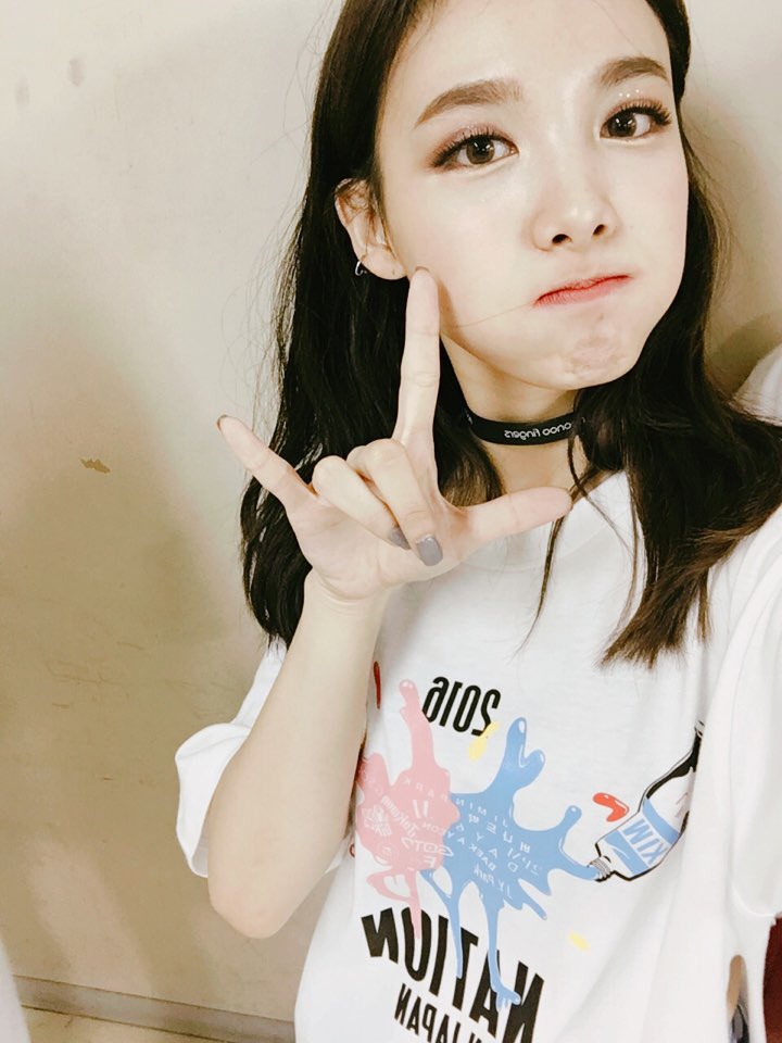 Cs9Qz_8UkAEF_Uh.jpg:orig