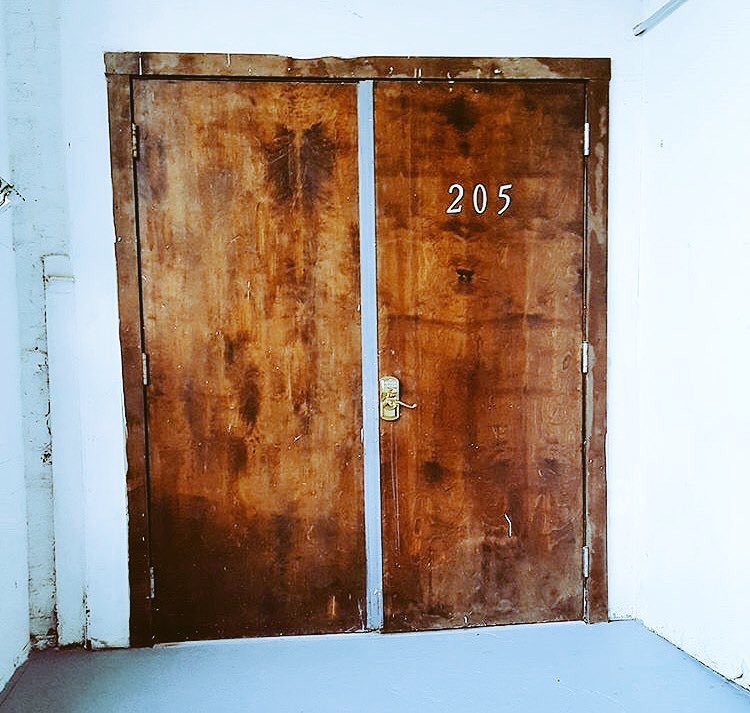 3CX_Co's tweet photo. This Friday at #ArtPlug3 ..D square Studios aka "Room 205" will be open for public Viewing https://t.co/c0l0x1A7nx