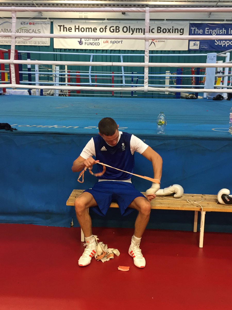 luke_mc1's tweet photo. Back in training full time now after a lovely break from boxing feel refreshed and looking forward to gatting back in there #teamGB https://t.co/4NpExlQncE