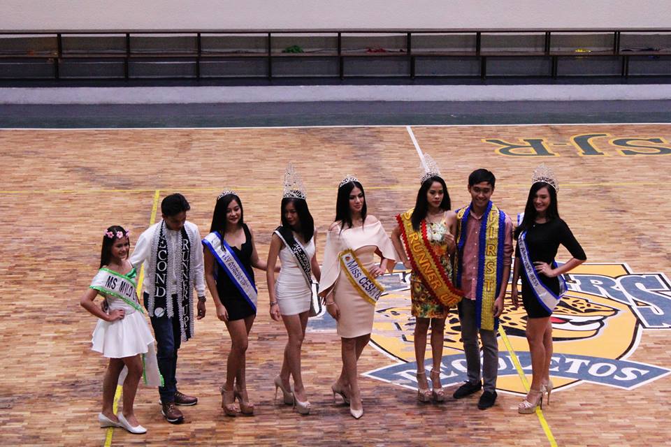 angelamariegils's tweet photo. Had so much fun with ate's and kuya's in Intramurals 2016 #USJR https://t.co/EWGDpcTCSZ