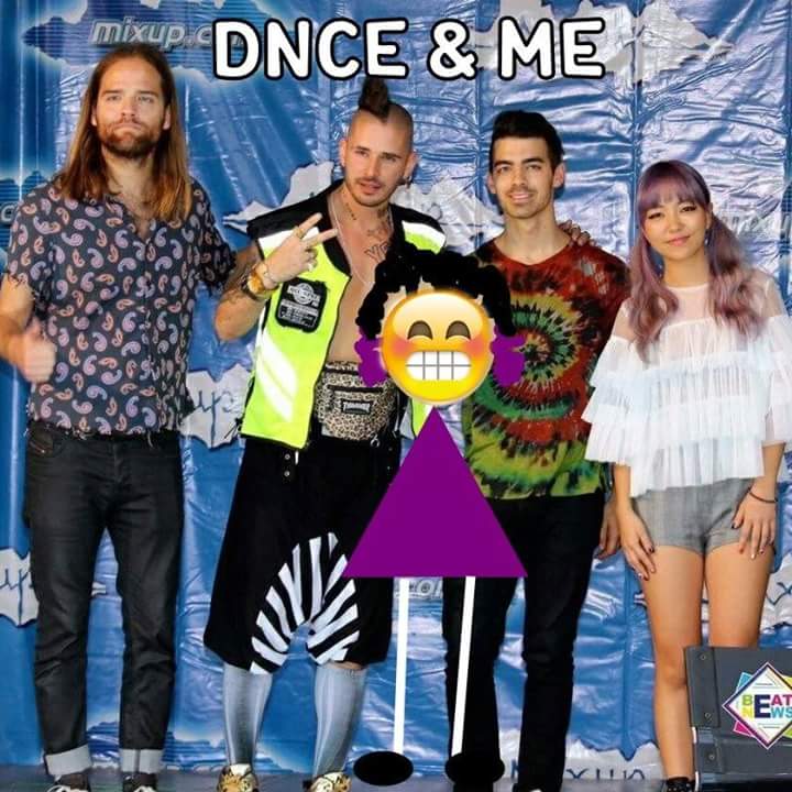 fer_JBclientele's tweet photo. #EnciendoMiMundo conociendo a mi grupo favorito #MuchosDiranQueEsPaint https://t.co/4oezGX2T9f