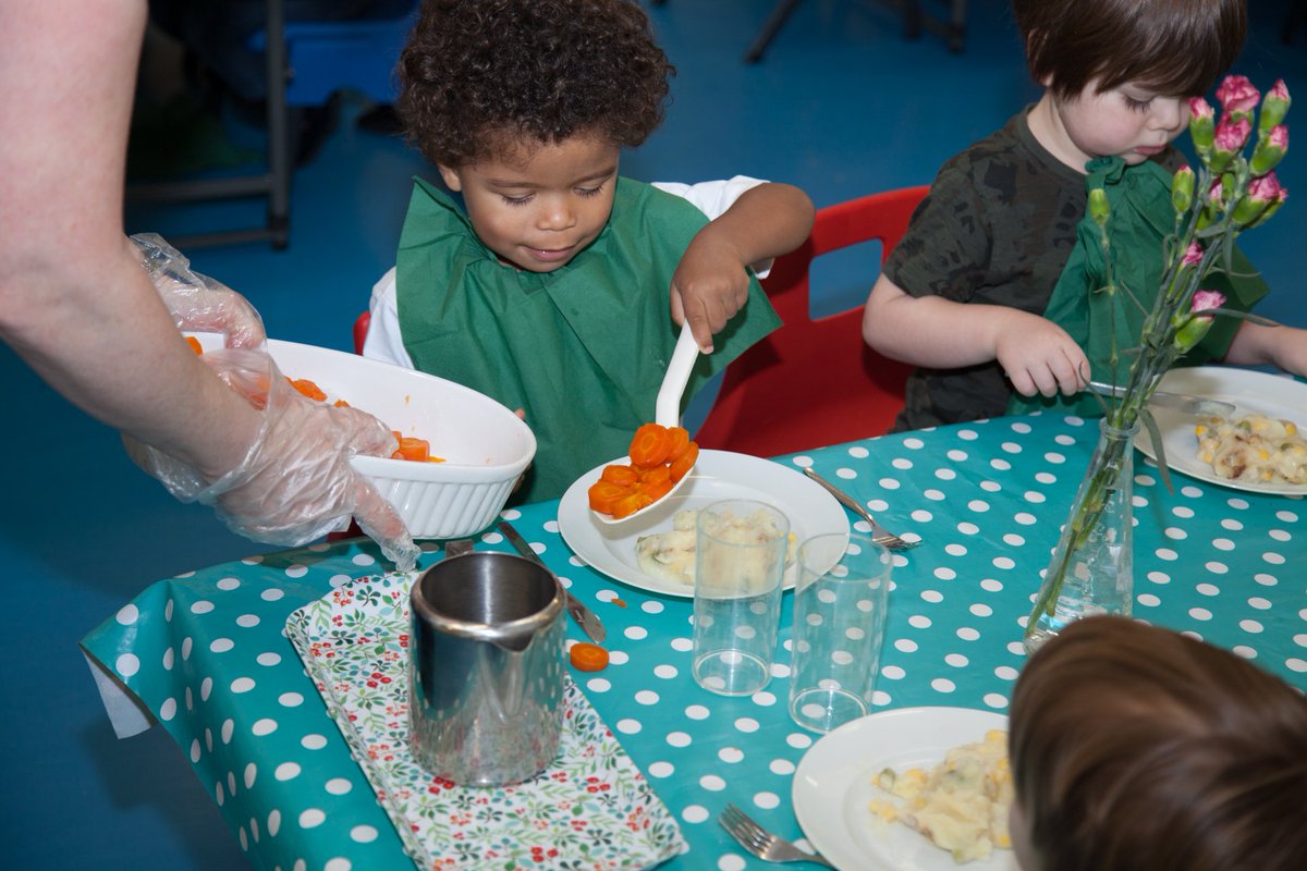 Children’s centres face axe due to reduction in #government #funding May affect quality bit.ly/2cJoafc bit.ly/J7dANs