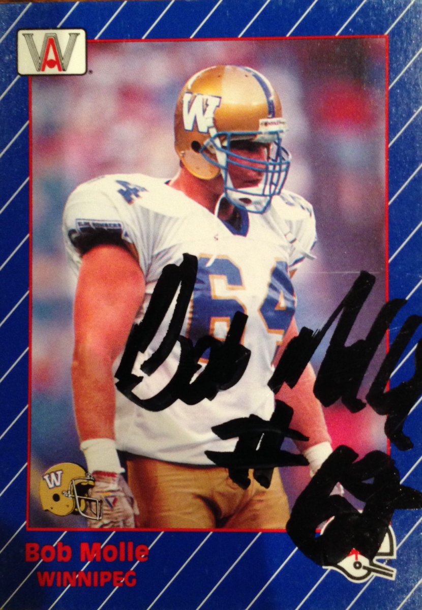 PegCityCade's tweet photo. A few @Wpg_BlueBombers legends signed autographs and chatted last night. @bobmolle @BigBluto63 , Mikawas and Helton were awesome!👍🏻 https://t.co/m1aujALd0E