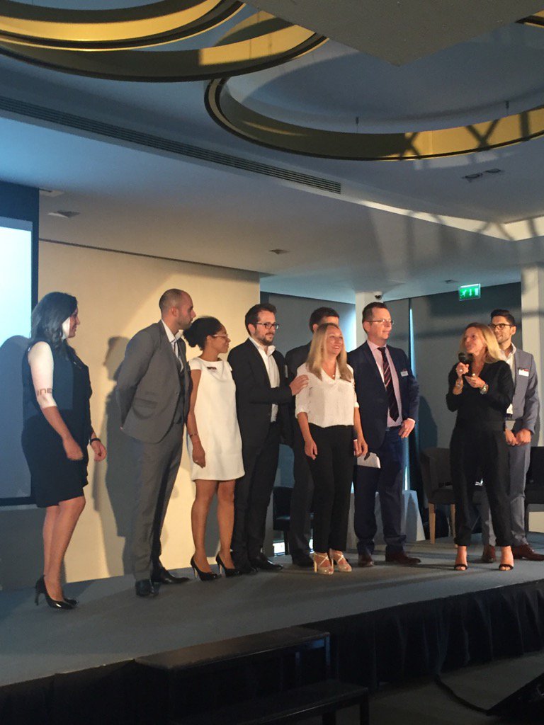 IsabelleBouet's tweet photo. @jennybeauregard presente son equipe channel france @Fortinet #PartnerSync16 https://t.co/cBCQ32Zwft