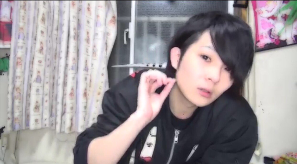 渡辺 マホトの耳掛けかっこいいよね ツーブロックがぐっとくる笑 T Co Rmpvcfahqe