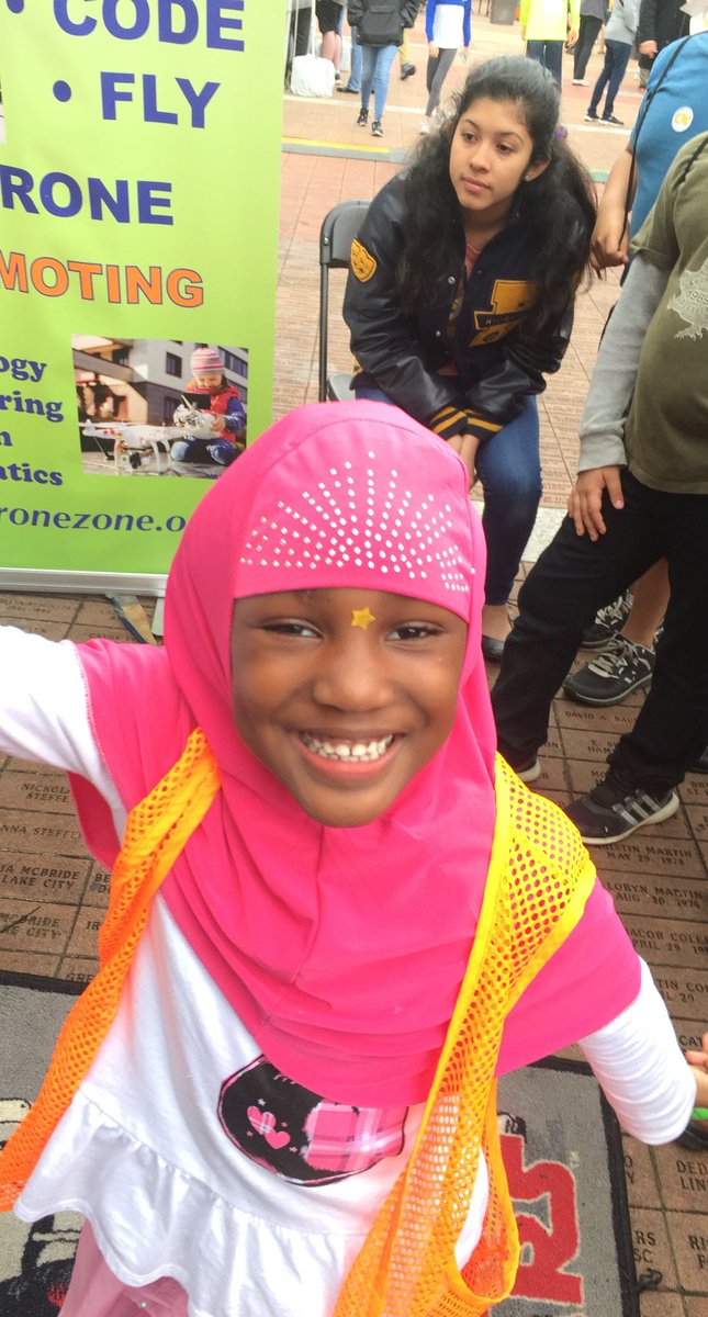 KidsDroneZone's tweet photo. #KIdsDroneZone encourages all kids to pursue #STEAM #ILookLikeAnEngineer #kidPower #UASSTEMALLIANCE #Jointhemovement jointhemovement #IDRA https://t.co/pOMCs7Stak