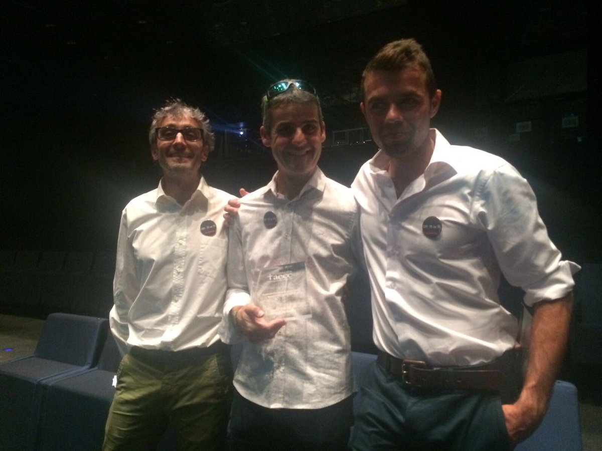 Hoy ha sido la entrega oficial de la beca GR11en11 por parte de la reina Letizia. Gracias a todos por ser parte de esto!