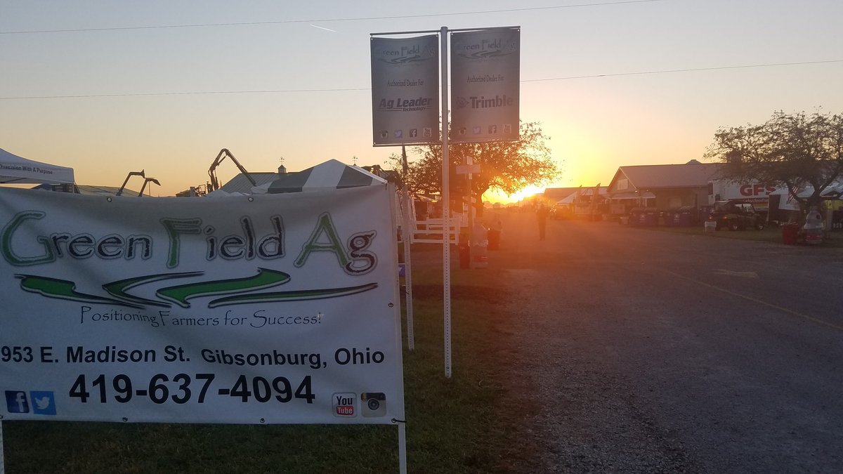 agGPSmatt's tweet photo. @GreenFieldAg is ready for the last day of #FSR16 https://t.co/UDBMZKReW8