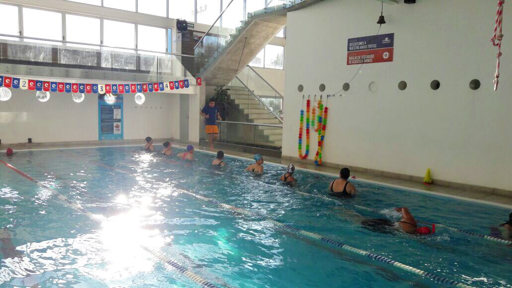 AcuaticaAnimas's tweet image. ¡Buenos y acuáticos días, empezamos la mañana muy activos con #natacion y #poolbiking! #soyacuaticaanimas #miercoles