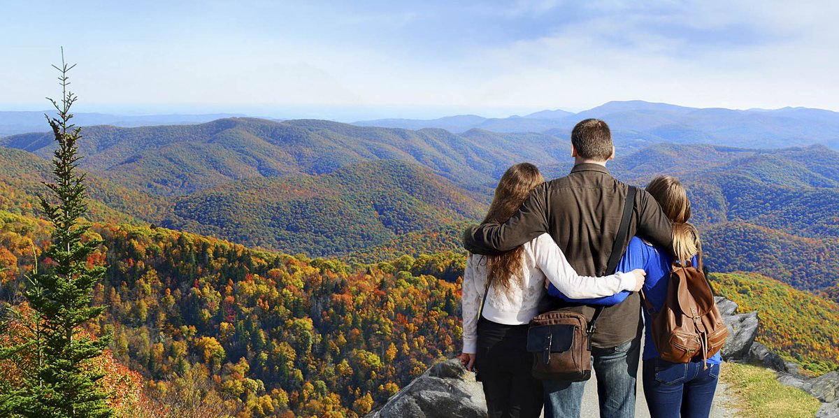 NM_Financial's tweet photo. Today marks the first day of Fall. What’s on your financial horizon for the rest of the year? https://t.co/lBCSkV1lNZ