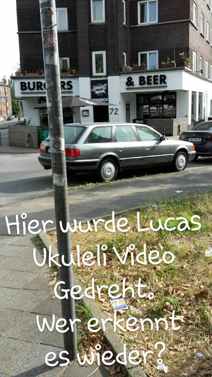 Tubiaofficial's tweet photo. @ConCrafter erkennst du diesen Ort hier wieder?
#Ukuleli #Date #FragLuca https://t.co/7FTLCYJFmV