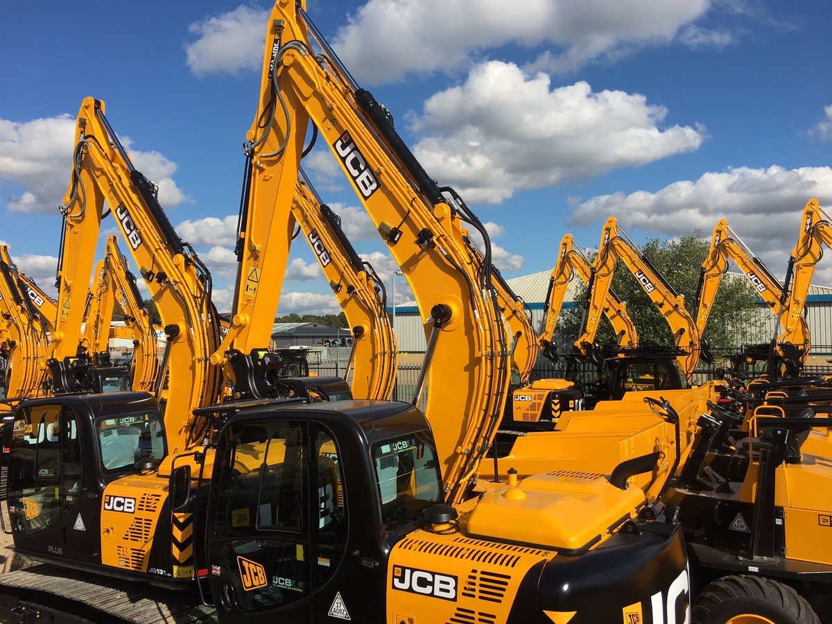 omb_nft's tweet photo. @JCBmachines JS131LC's waiting for pdi and delivery over the next couple of weeks. #noDPF #noADBLUE #noPROBLEM #JCB https://t.co/i0dDxwJJ9F