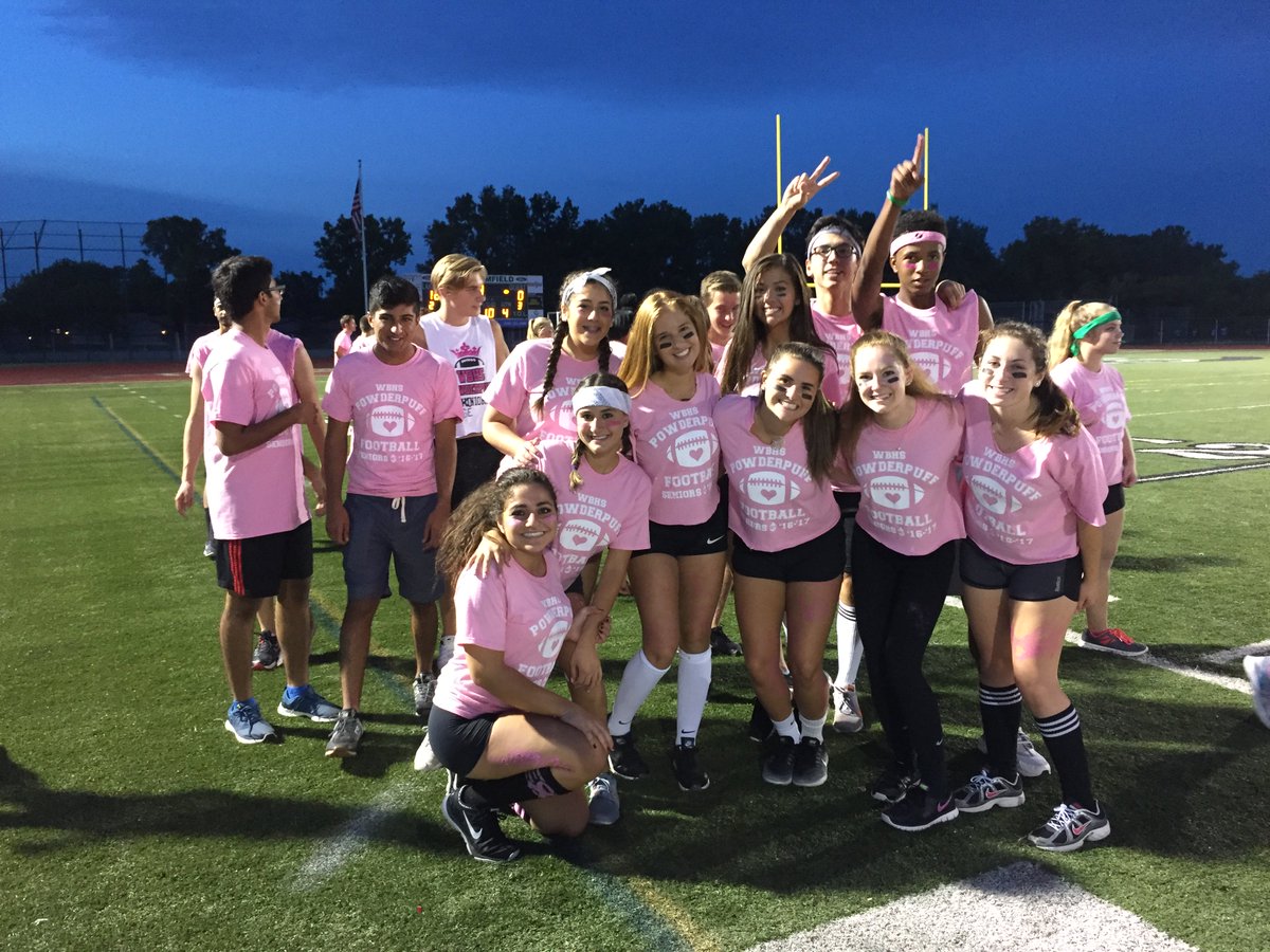MsFirosz's tweet photo. WBHS PowderPuff 2016. #onlywb https://t.co/fRU5gWxOwQ