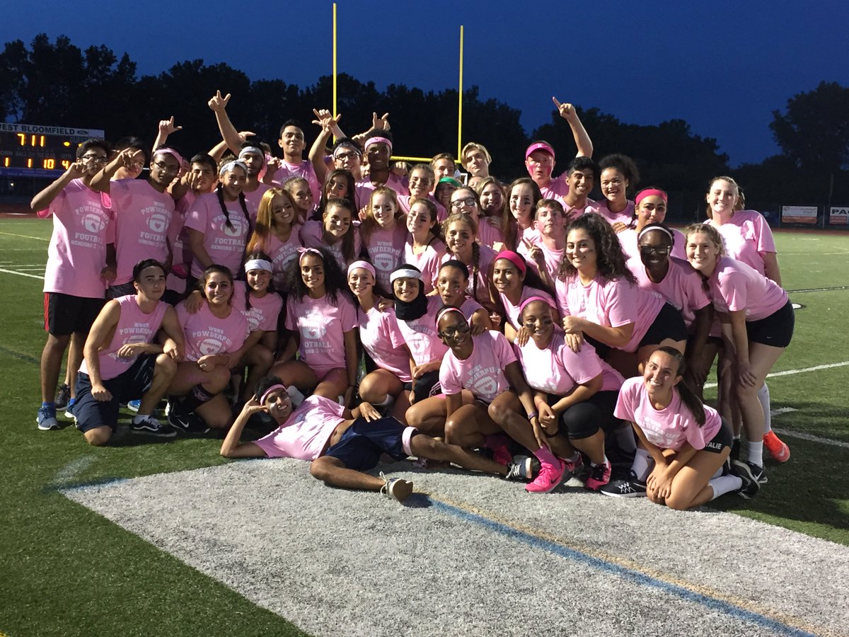 MsFirosz's tweet photo. WBHS PowderPuff 2016. #onlywb https://t.co/fRU5gWxOwQ