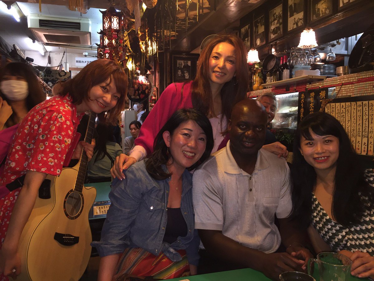I’m having a dinner with friends in Ebisu Yokocho, Downton Tokyo!