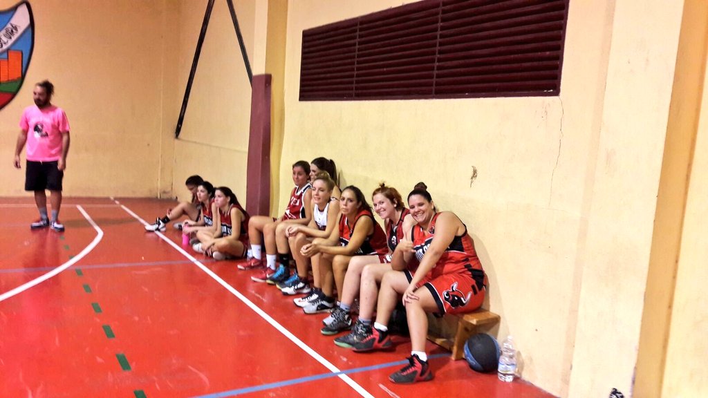 ¡¡ El Imperio 🏀FEM🏀 contraataca !!

#SiempreJuntas