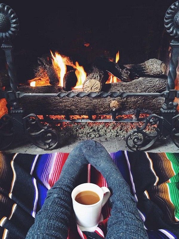 coffee_n_mtns's tweet photo. It's officially fall 🎃 https://t.co/iFQMn8uSuS