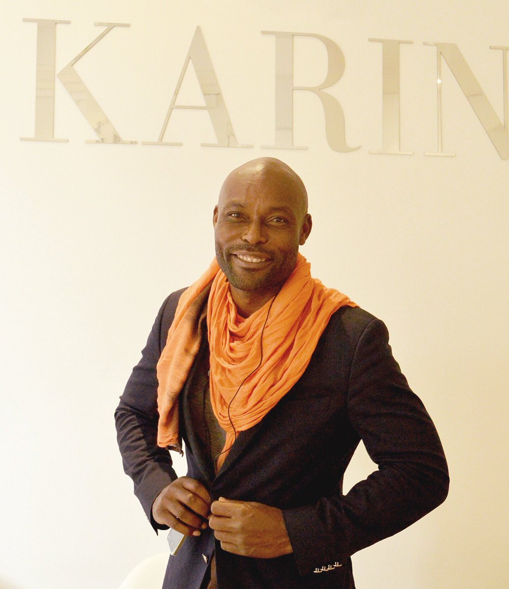 haitianhero's tweet image. Retour à la case départ #karinmodels #paris #justeunregard