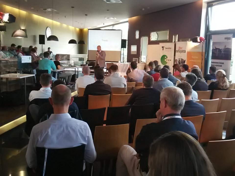 Jan Daněček o trendech e-shopů zkoumaných v rámci studie #ckr2016 <a href="/Twistocz/">Twisto.cz</a> #eshopista