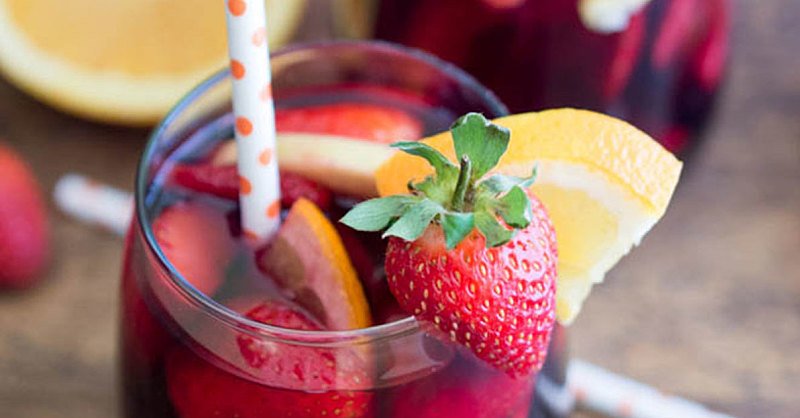FitnessMagazine's tweet photo. Sangria Recipes Worth Celebrating https://t.co/lUTV6pNtyW https://t.co/uvz7tkKeq6