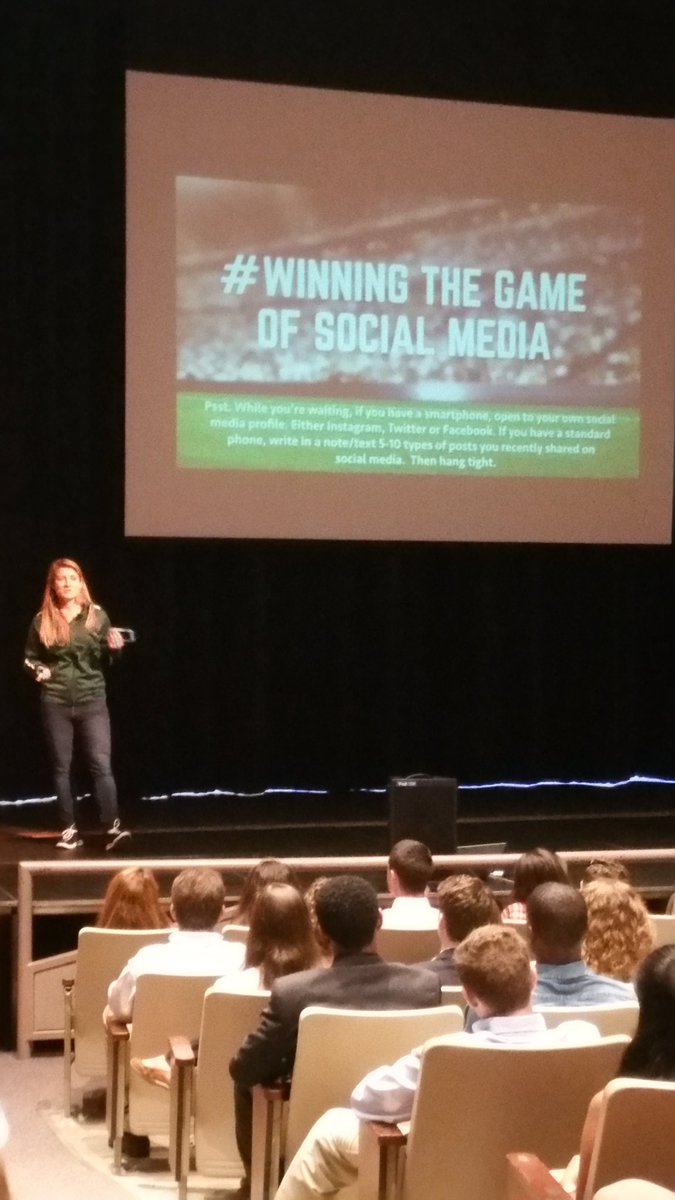 _JayRamsden's tweet photo. Here we go... @soLaur talking to @RavenscroftNC Upper School #WinningSocial #isedchat #edchat https://t.co/uuFGTUJrJy