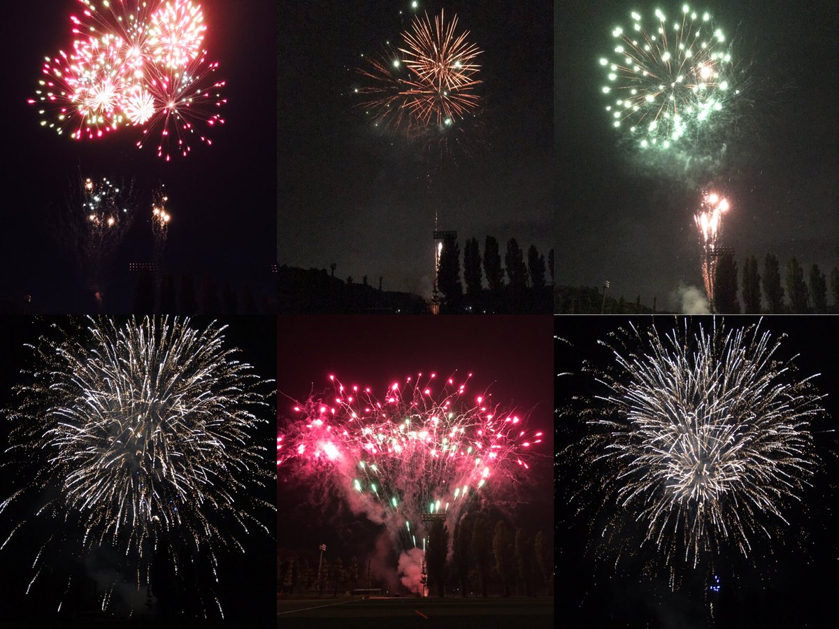 l_qqva5's tweet photo. 私の学校の文化祭はorangeみたいに花火が打ち上がります🎆 https://t.co/6Ozf367tUX