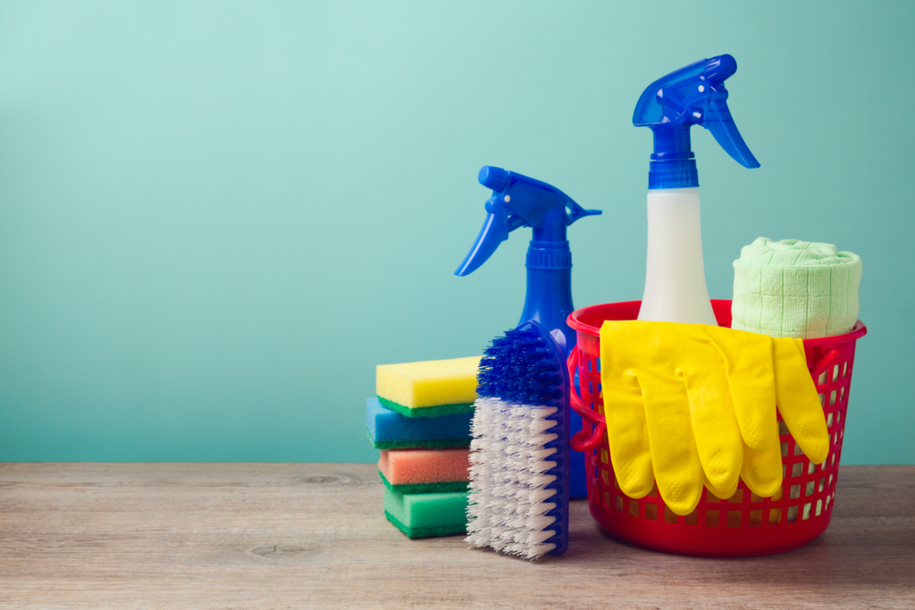 FireWaterMoldLV's tweet photo. So, you think you're an expert on everything there is to know about cleaning?

In that cas… https://t.co/ky9WzsvR5e https://t.co/UUWEQC9cr8