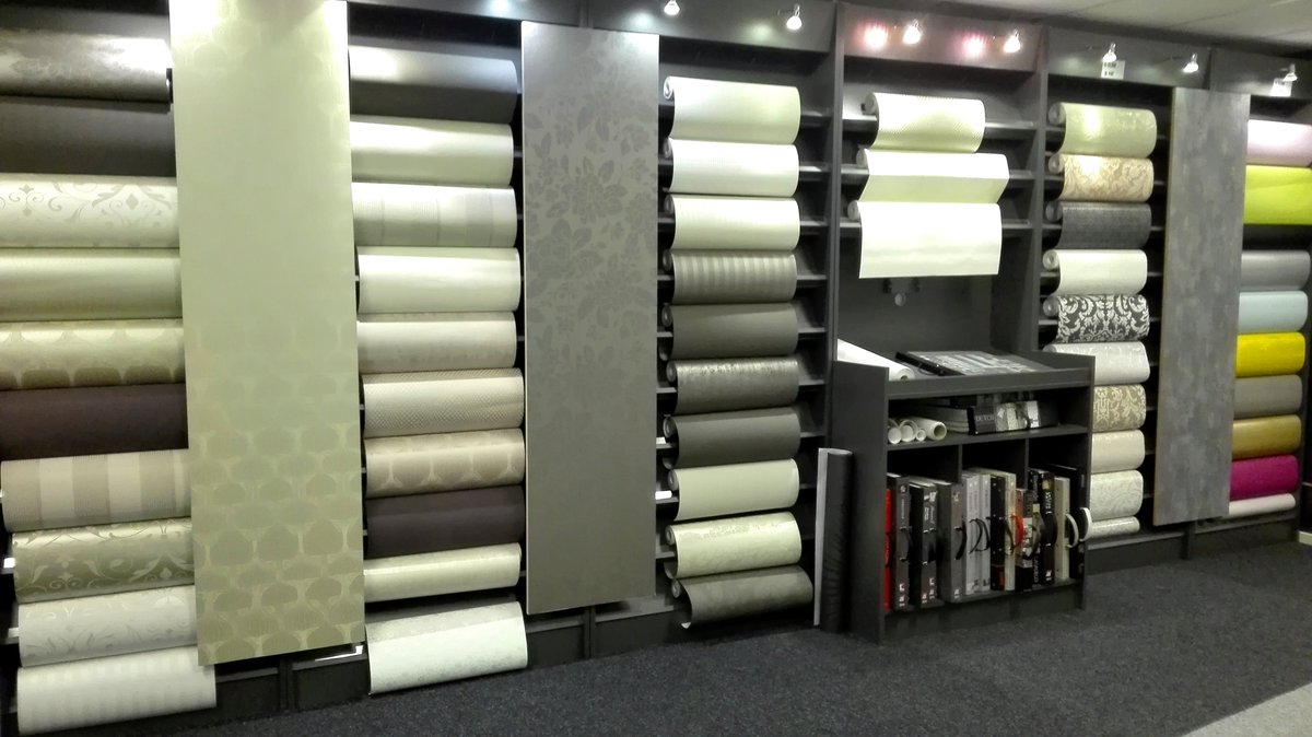 boerverf's tweet image. Kom eens een kijkje nemen in onze grote voorraadhal, met meer dan 150 soorten behang! #behang#voordeel#kwaliteit