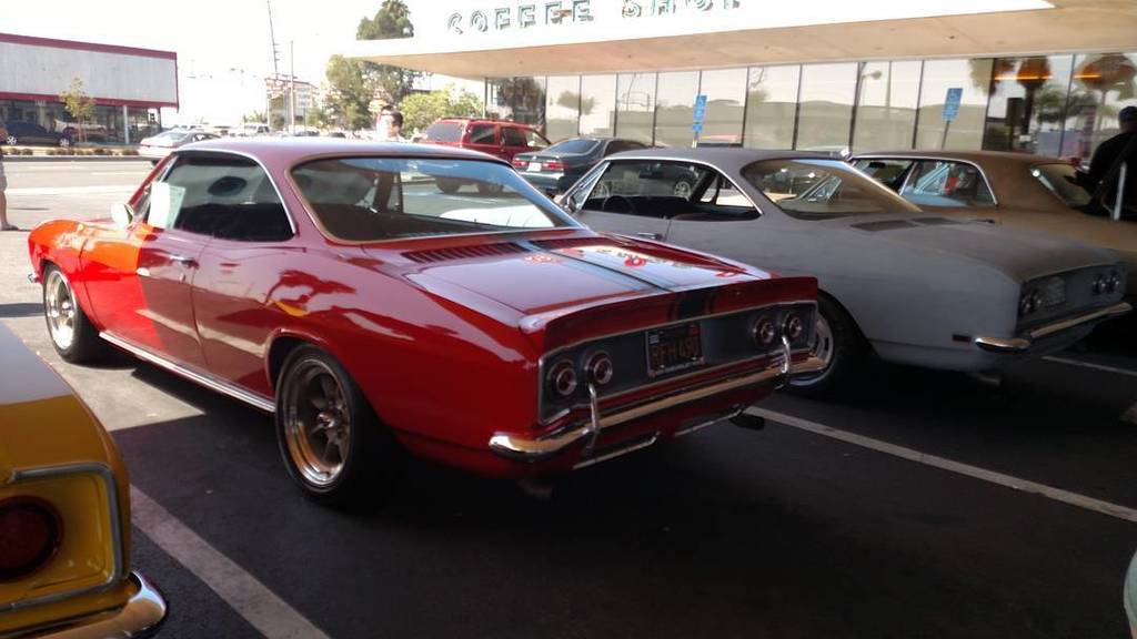 OhFuckYesNet's tweet photo. All day #chevy #corvair collection at #bobsbigboy #scc #OHFUCKYES https://t.co/ImVNO6tSRQ