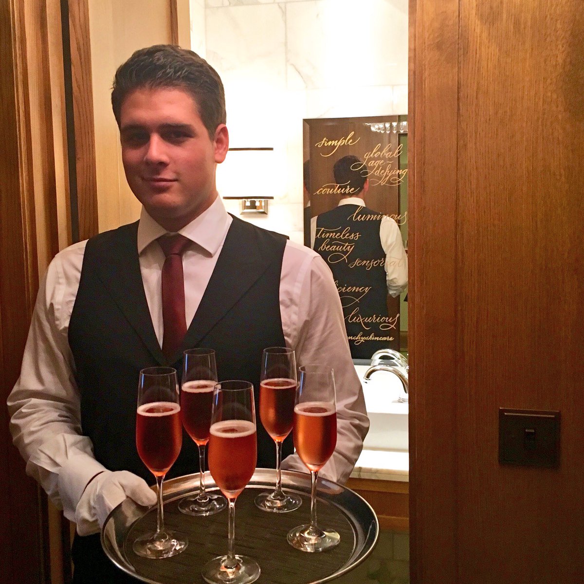 Veuve Cliquot Rosé and keywords in calligraphy on the mirrors for #givenchyskincare #productlaunch #eventplanners