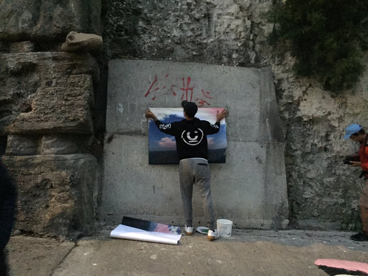 Now at Lacuna, Rocky Mic Rightgeous flyposting sunsets one after the other. So many more to come tomorrow!