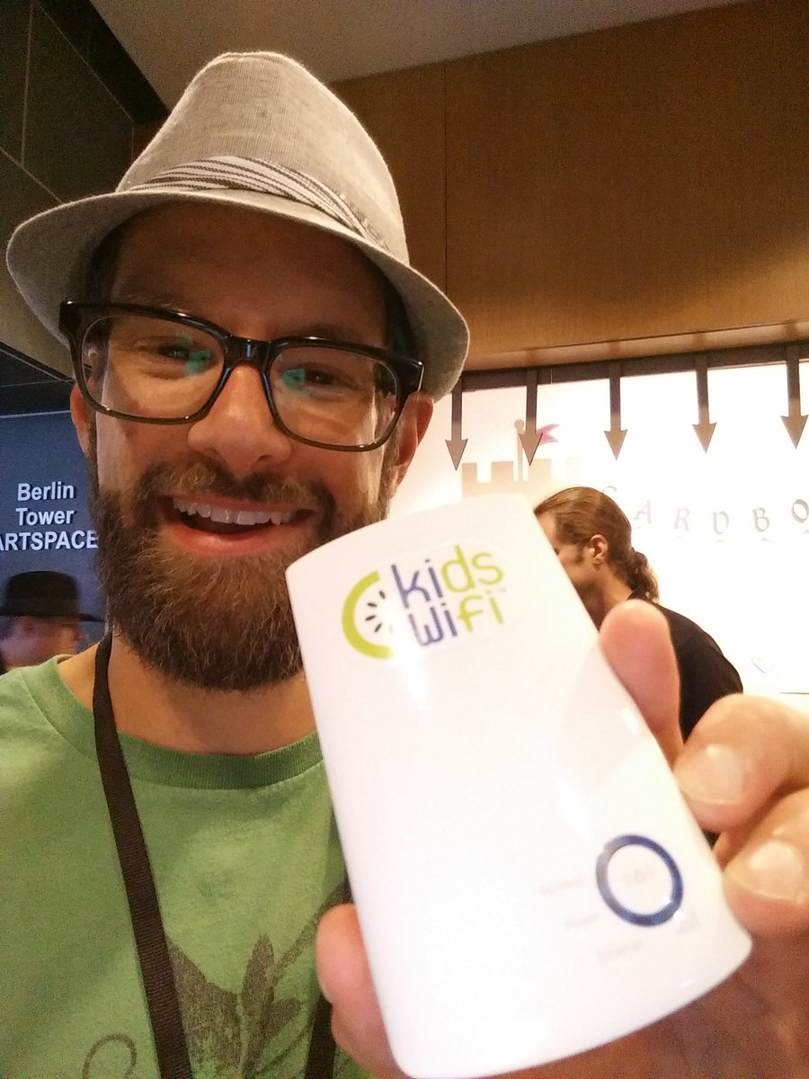 KrisABraun's tweet photo. #IAmAMaker and I made this. I'll tell you how if you visit me at the @KidsWifi both at @MakerExpo. https://t.co/fV0N9XsvO2