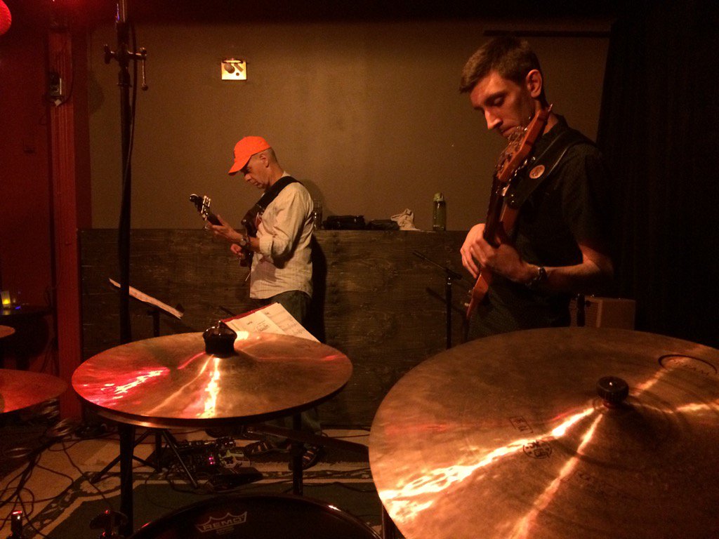 OnTopicband's tweet image. Right before downbeat last night at May Cafe. Our next show there is on October 1st! 876 Dundas Toronto