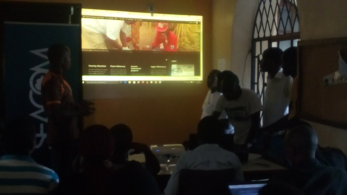 swahilipothub's tweet photo. Chosen Generation fights jiggers. Website designed during #D2TMSA @d2transform @SEACOM https://t.co/lumwrIDFlf