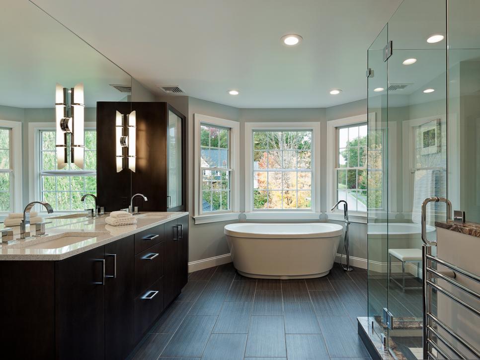It's Saturday. We want to relax in this #bathroomretreat all day. Can we please?!