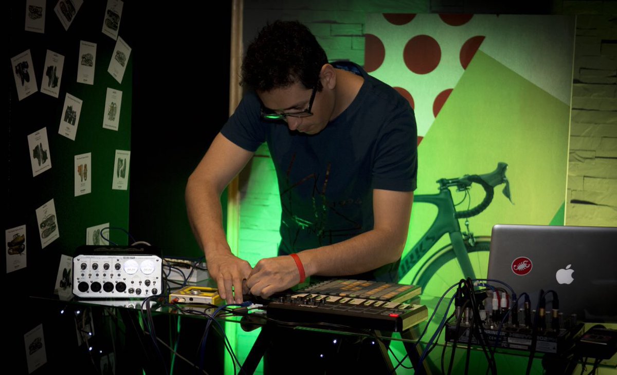OrionRecords's tweet photo. Tremenda noche la que vivimos en @KobenhavnSCL ! Felicitaciones a todos los que participaron en #sesionesmodular https://t.co/IRQwk4bOjk