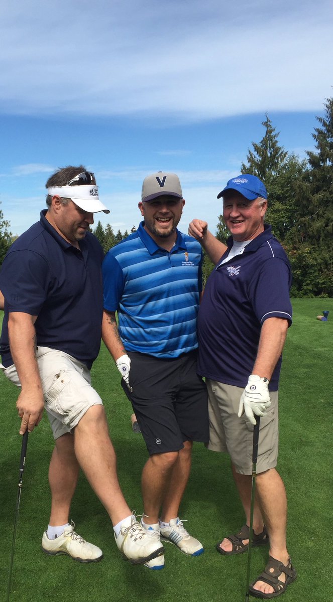 CowichanGolf's tweet photo. #ohtheseguys @cowichancaps #HeadCoach Bob &amp; The Boys @D_Whiteford42 #CDHFoundation #ProAm @stormingolf @CSweetMedia https://t.co/uEzRniD2wN