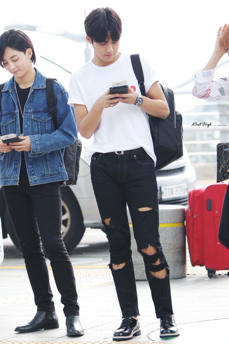 [DONE] show me your bias's airport fashion - Random - OneHallyu