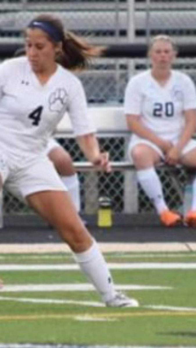danihoffman22's tweet photo. Got my first soccer action shot https://t.co/b6AAAjkvmF